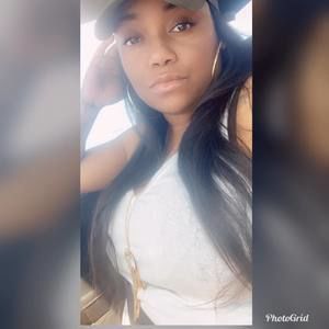 Meet your Posher, Machelle